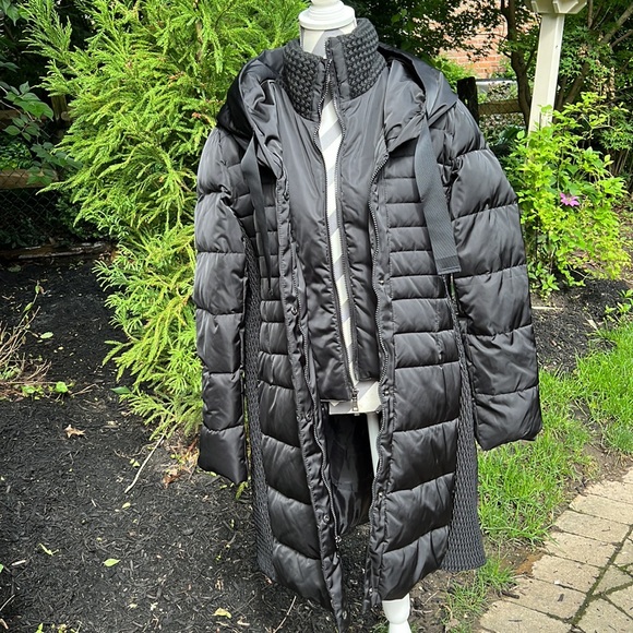 Beautiful New with tags Tahari black coat - Picture 7 of 11